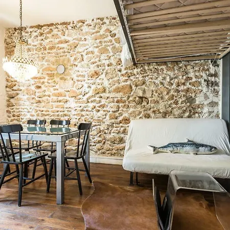 Cosy 40m² Near Montmartre Parigi